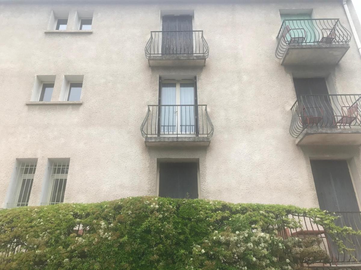 Hébergements à La Rive, Accueil Ouvert Tous Les Jours Jusqu'à 20h00 Dernier Délai, Depuis 29 Ans ! Réserver Ici Svp ! Merci ! Aucun Règlement à Distance Accepté, Paiement Par Cb, Espèces, Chèque Ou Chèques-vacances Impérativement à La Remise Des Clef