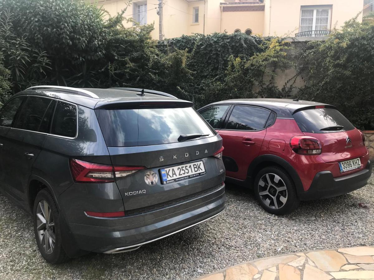 Hébergements à La Rive, Accueil Ouvert Tous Les Jours Jusqu'à 20h00 Dernier Délai, Depuis 29 Ans ! Réserver Ici Svp ! Merci ! Aucun Règlement à Distance Accepté, Paiement Par Cb, Espèces, Chèque Ou Chèques-vacances Impérativement à La Remise Des Clef Hotel *